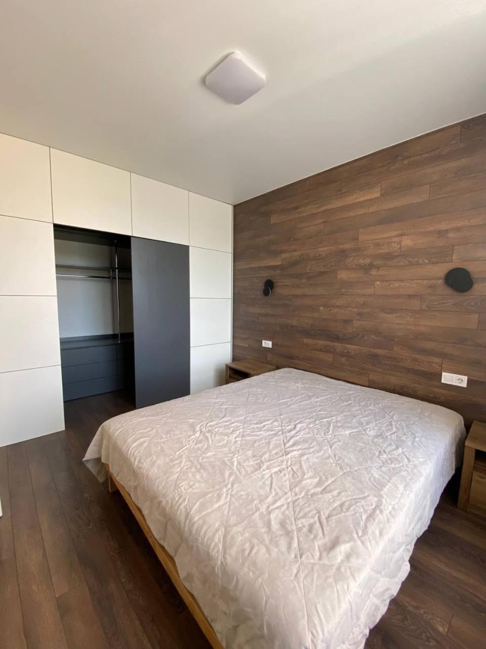 Nyvky Like Home - Apt 49 Киев Екстериор снимка